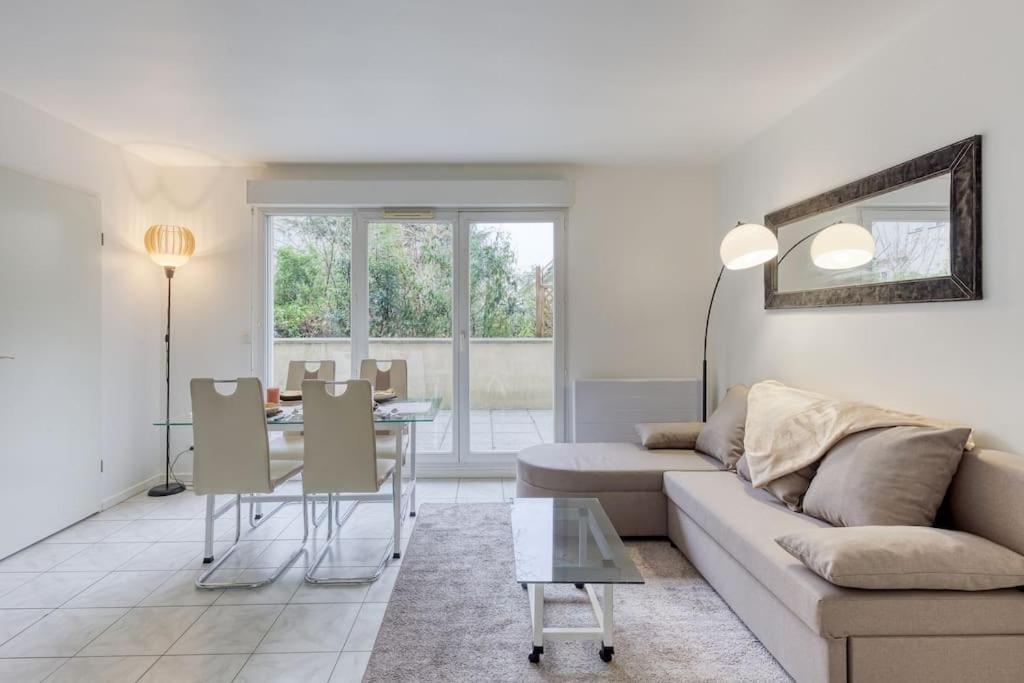 Appartement F2 Haut De Montreuil Montreuil  Kültér fotó